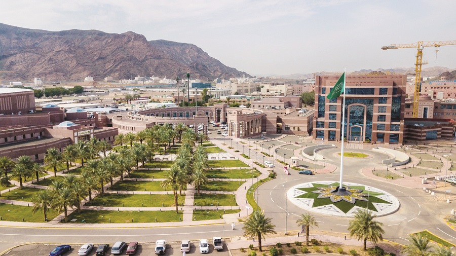 جامعة طيبة ضمن القائمة المختصرة لجوائز Awards Arab World