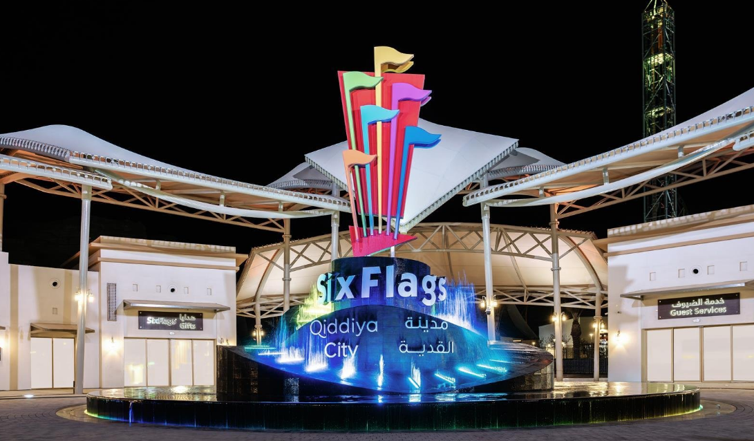 ألعاب عملاقة تحطم الأرقام القياسية عالميا في “Six Flags مدينة القدية”